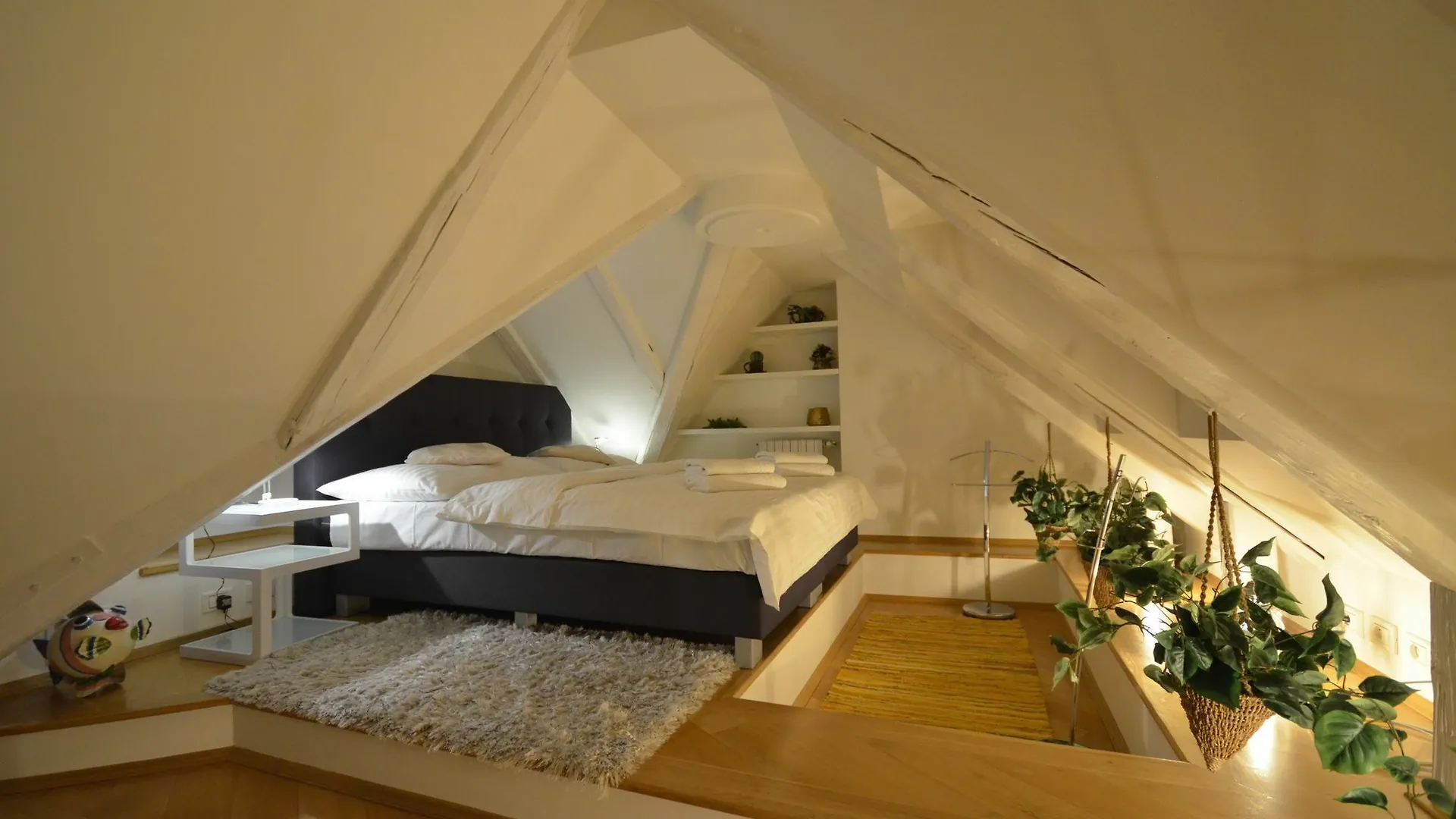Attic Hroznova - Charles Bridge Apartment Prague 0*,  Czech Republic