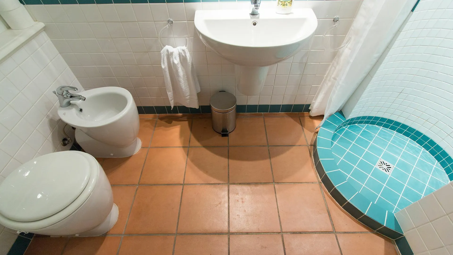 Attic Hroznova - Charles Bridge Appartement Praag 0*,
